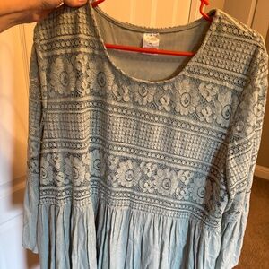 Women’s blouse